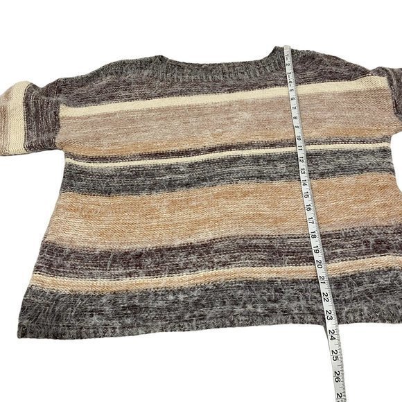 Buckle‎ BKE Eyelash Knit Boatneck Striped Sweater Size M - Picture 9 of 9